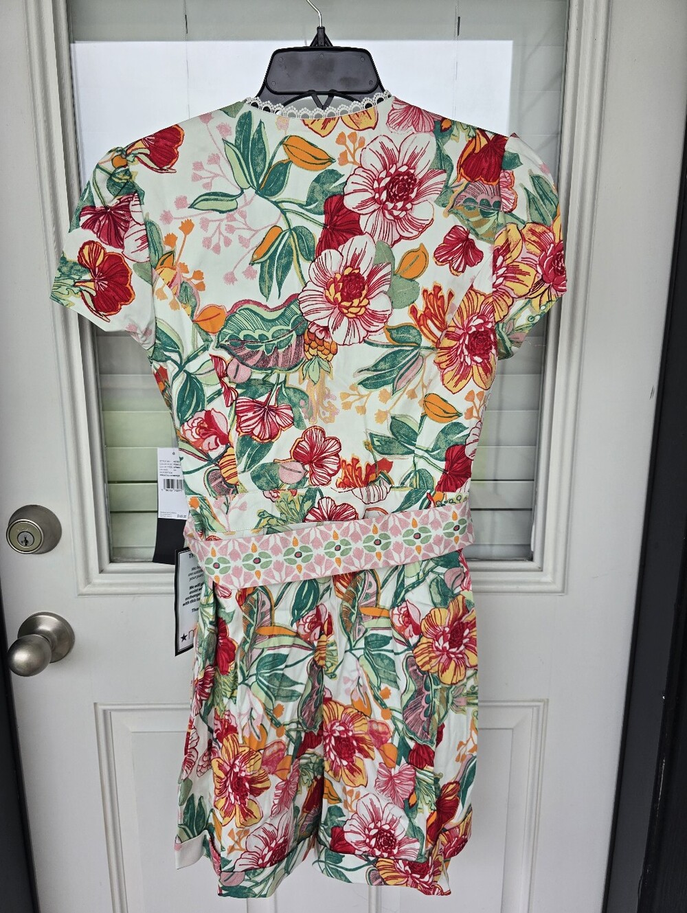 Adrianna Papell Women Floral Printed Romper Sz 10 Pink Green Lace Trim Belted - Picture 14 of 15